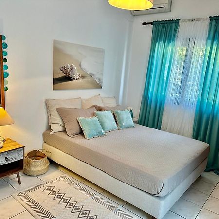 Eratous Seaside House Apartment Varnavas ภายนอก รูปภาพ