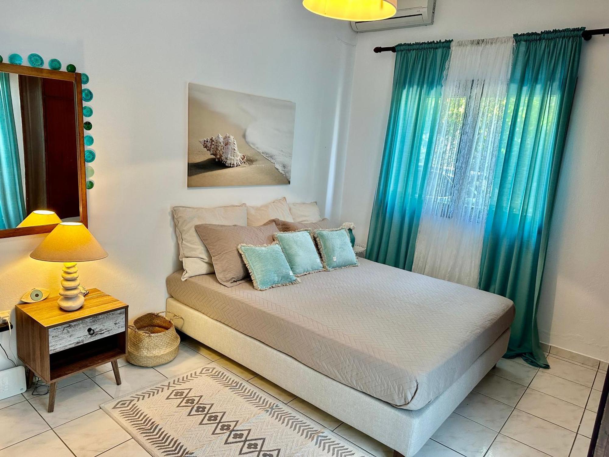 Eratous Seaside House Apartment Varnavas ภายนอก รูปภาพ